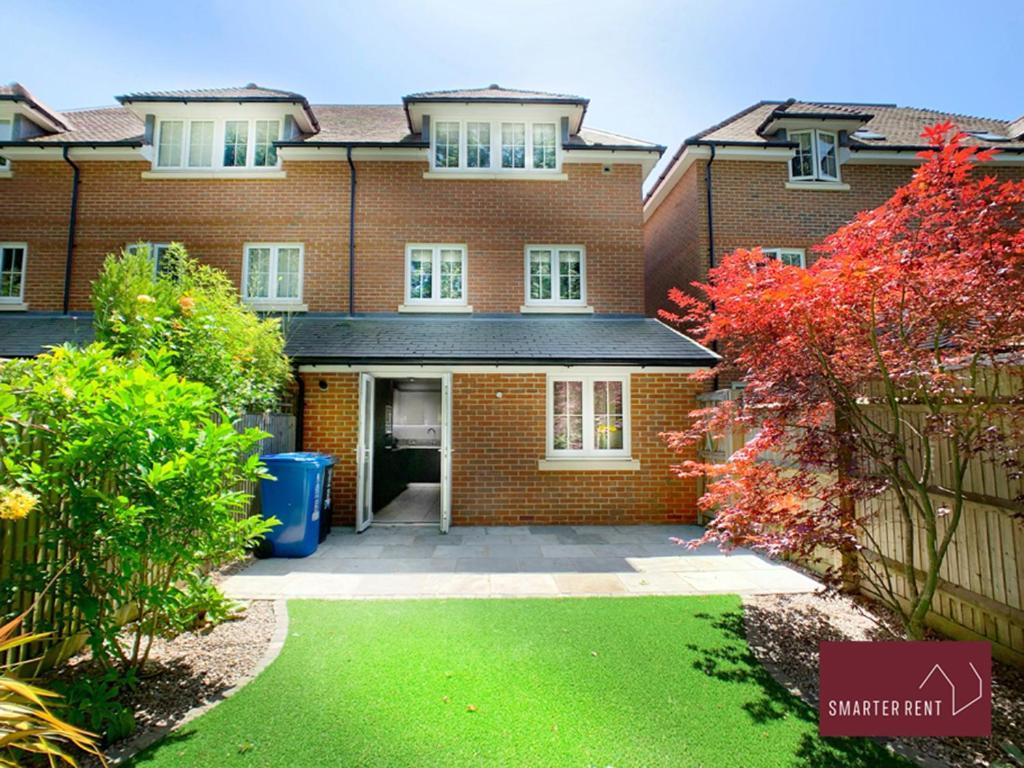 Maidenhead, Leander - 3 Bedroom - Parking & Garden 외부 사진